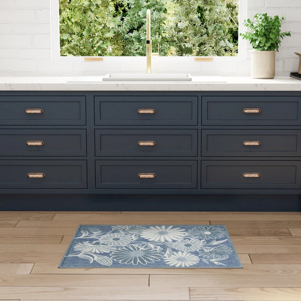 Nourison Home Aloha Area Rug. Picture 2