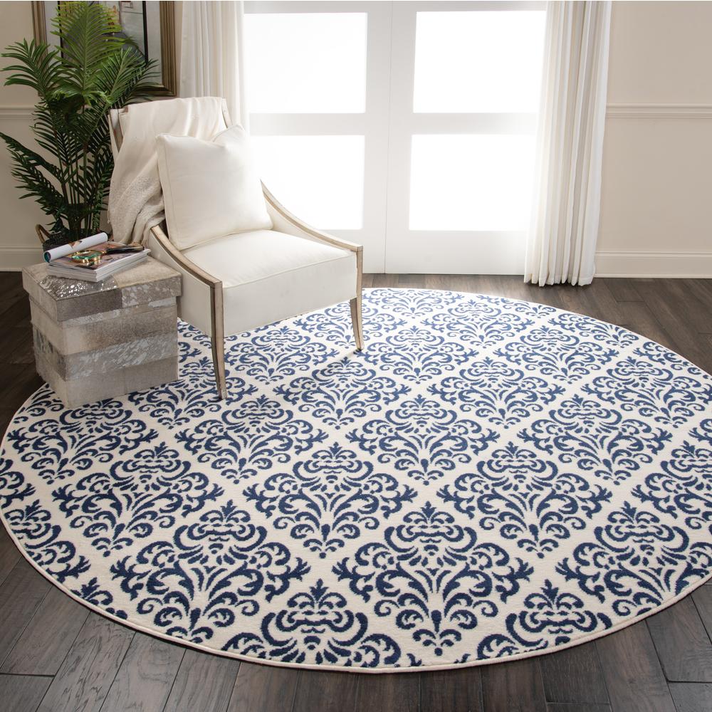 Transitional Round Area Rug, 8' x Round. Picture 2