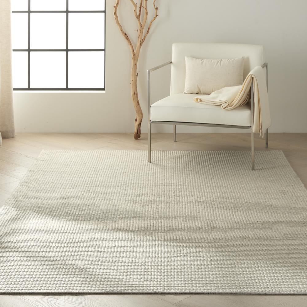 Modern Rectangle Area Rug, 4' x 6'. Picture 2