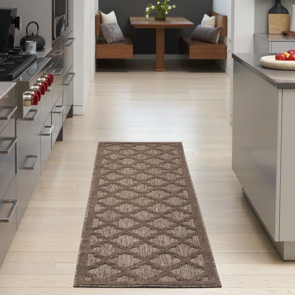 Nourison Home Easy Care Area Rug. Picture 2