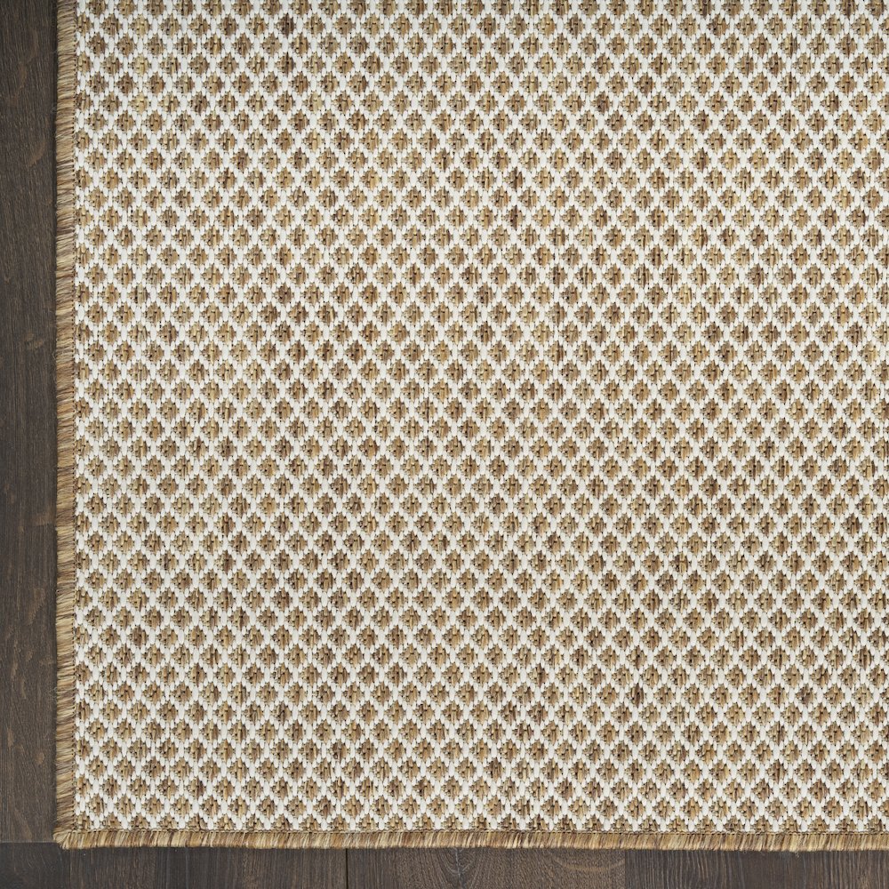 Nourison Home Courtyard Area Rug. Picture 4