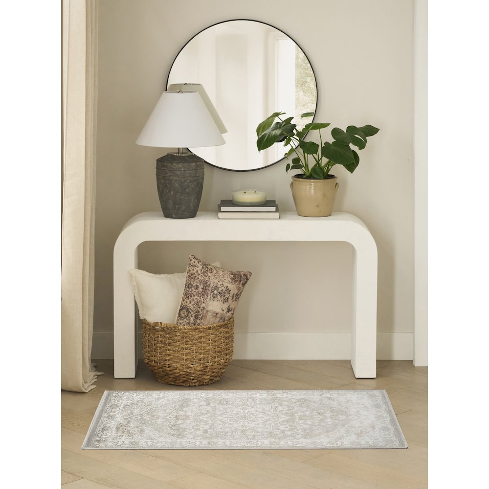 Nourison Home Dekor Area Rug. Picture 2
