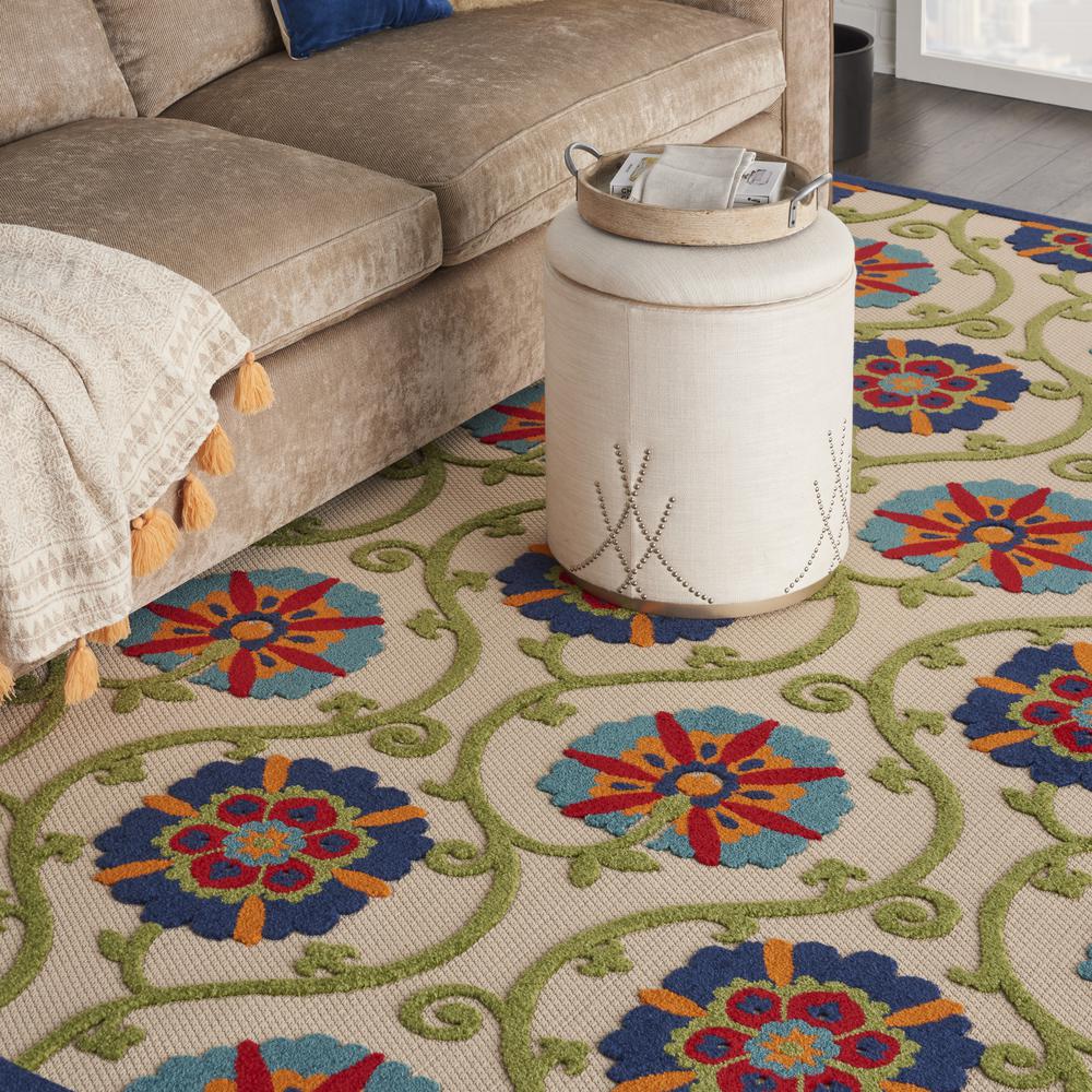 Contemporary Rectangle Area Rug, 7' x 10'. Picture 8