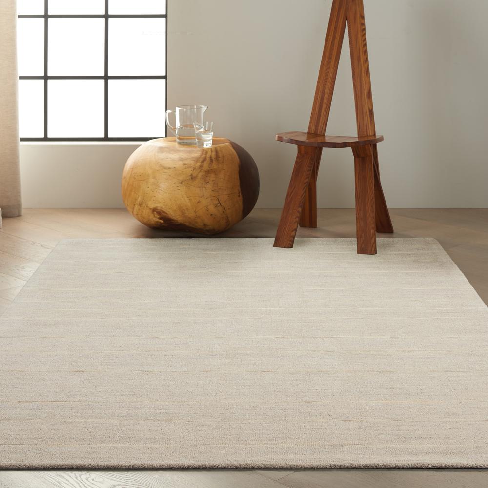 Modern Rectangle Area Rug, 4' x 6'. Picture 2