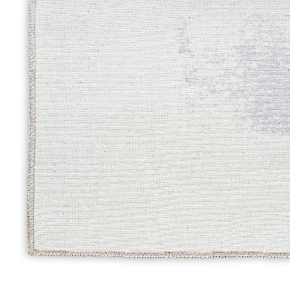 Modern Rectangle Area Rug, 5' x 7'. Picture 6
