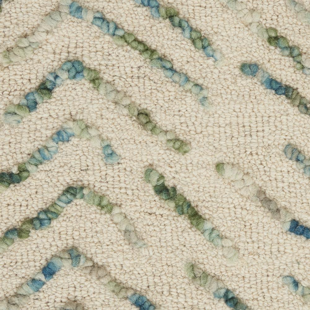 Modern Rectangle Area Rug, 5' x 7'. Picture 6
