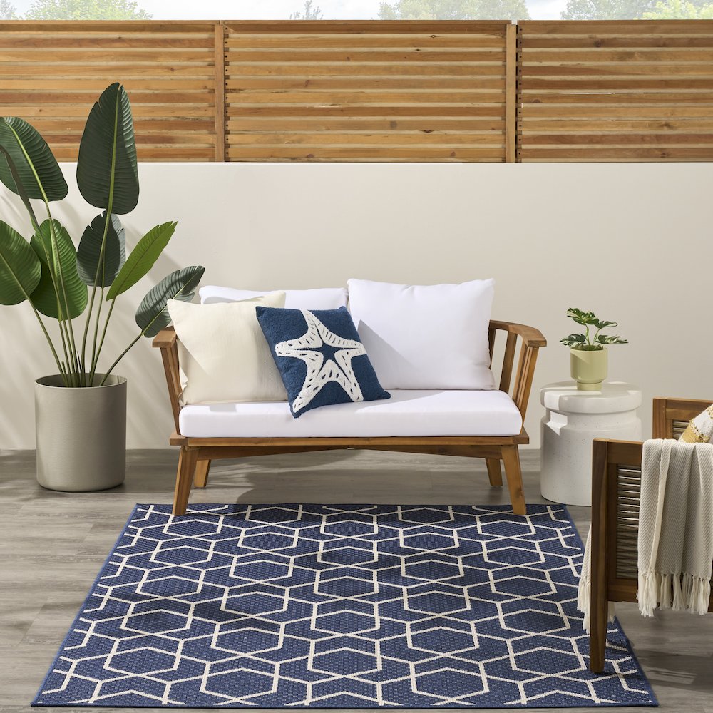 Nourison Home Horizon Indoor/Outdoor Area Rug. Picture 9