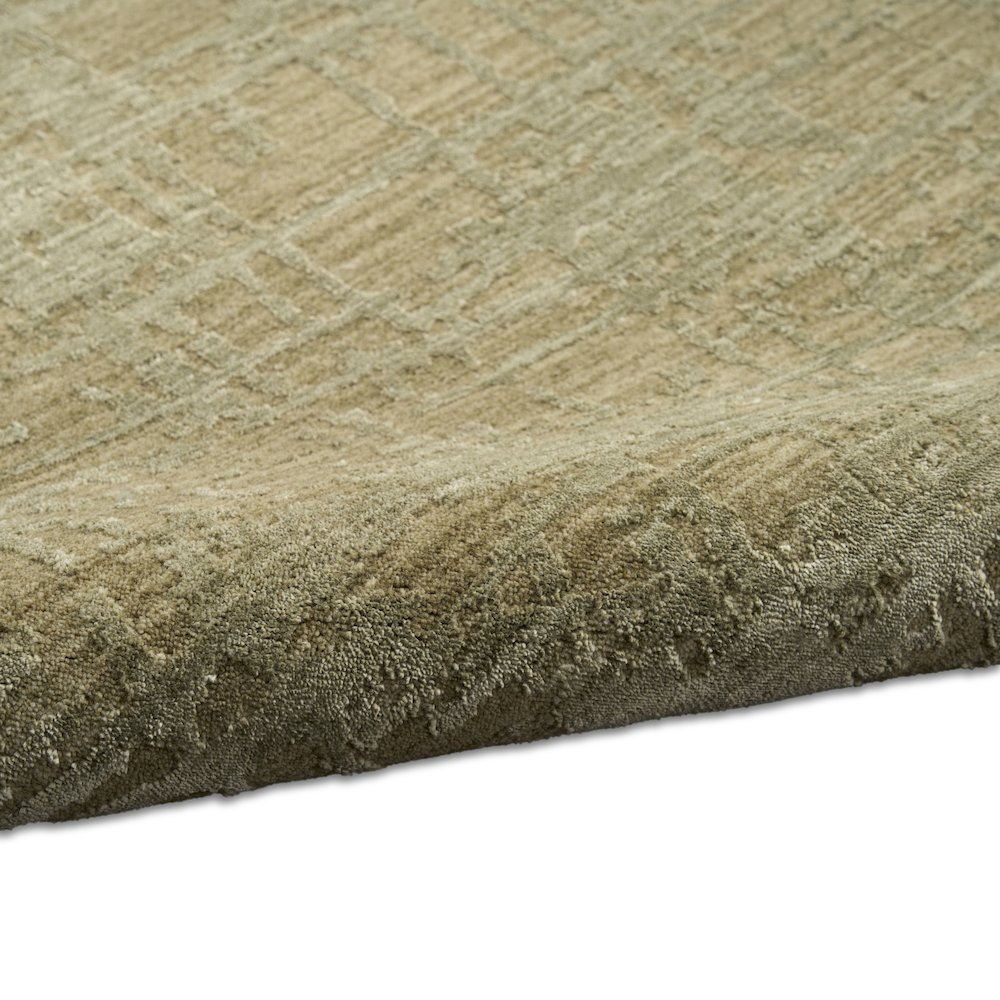 Latitude Area Rug, Green, 9' x 12'. Picture 6