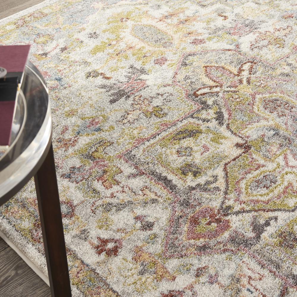Traditional Rectangle Area Rug, 5' x 7'. Picture 8