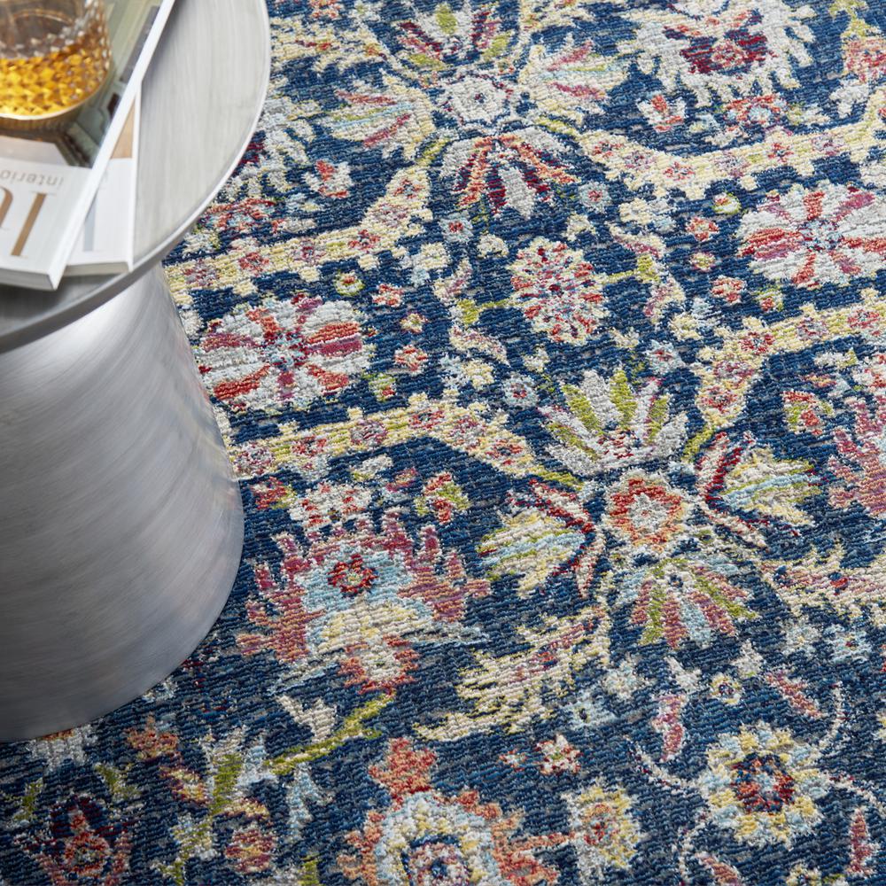 Traditional Rectangle Area Rug, 5' x 8'. Picture 9