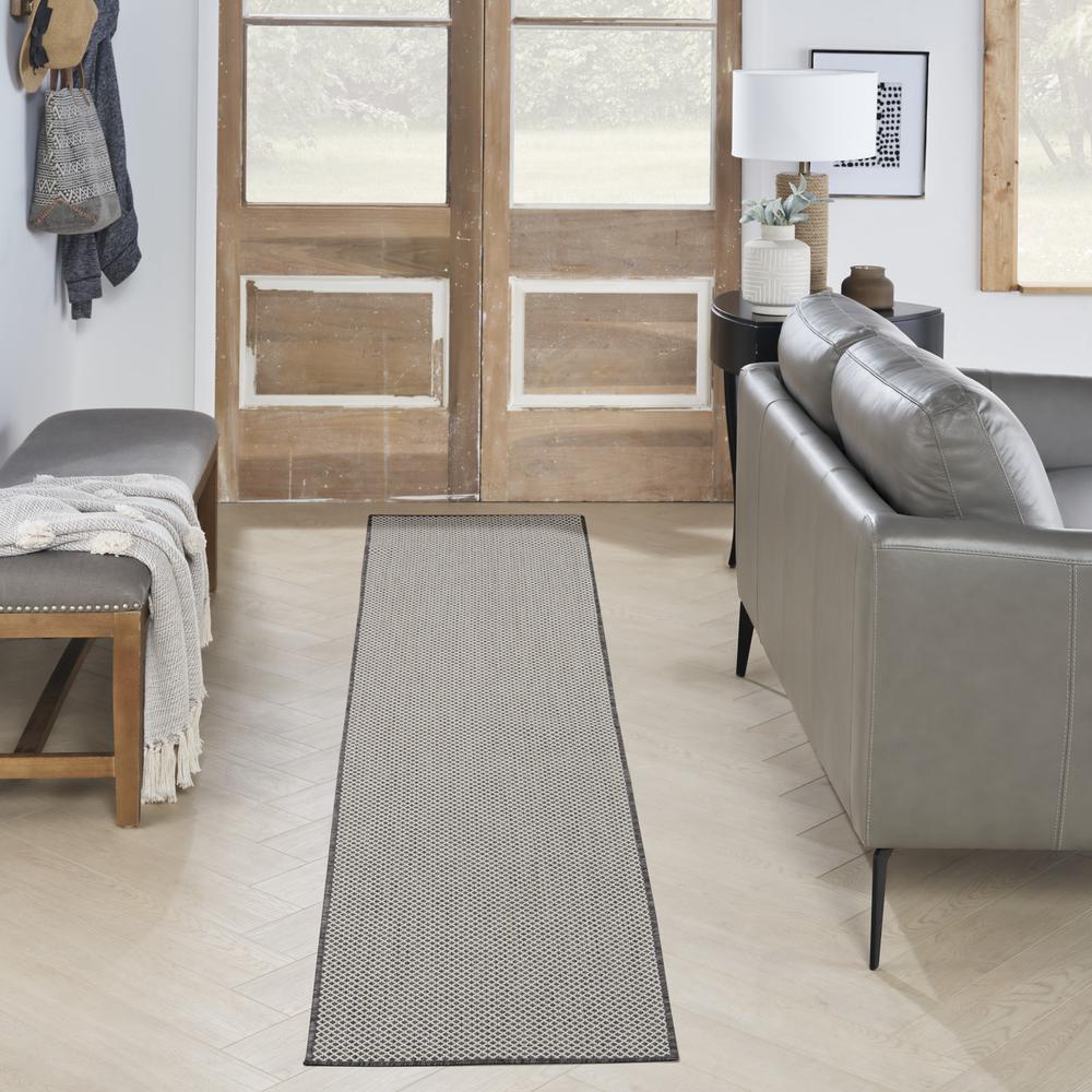 Modern Runner Area Rug, 10' Runner. Picture 3
