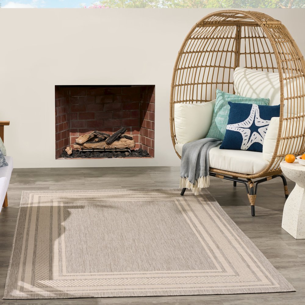 Nourison Home Horizon Indoor/Outdoor Area Rug. Picture 10