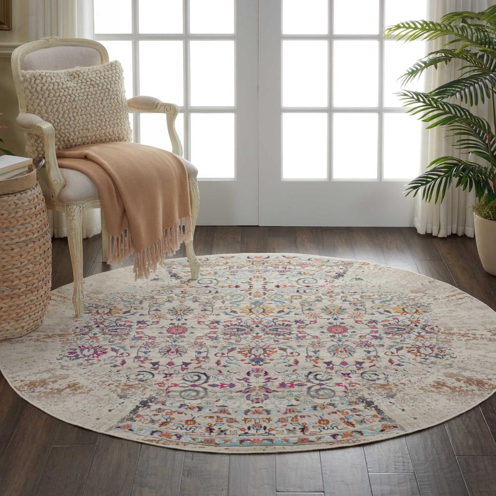 Vintage Round Area Rug, 4' x Round. Picture 9