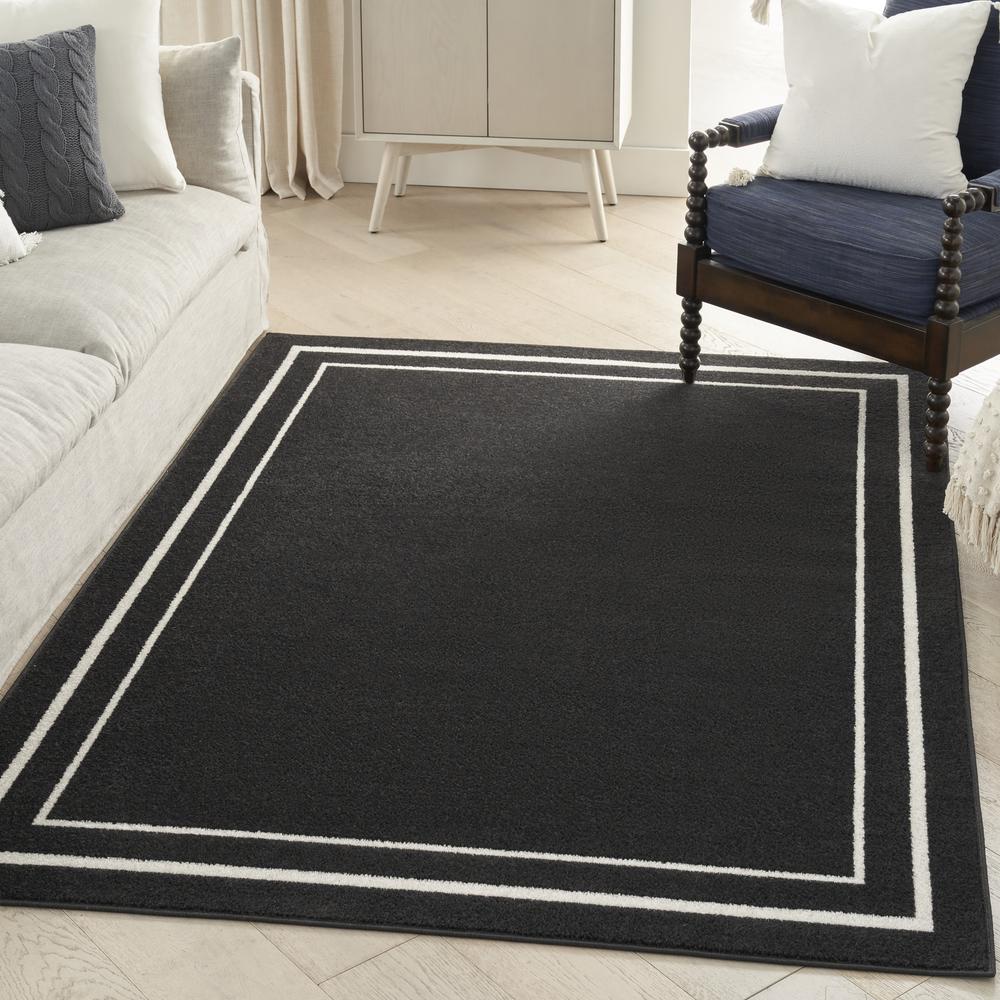 Contemporary Rectangle Area Rug, 4' x 6'. Picture 3