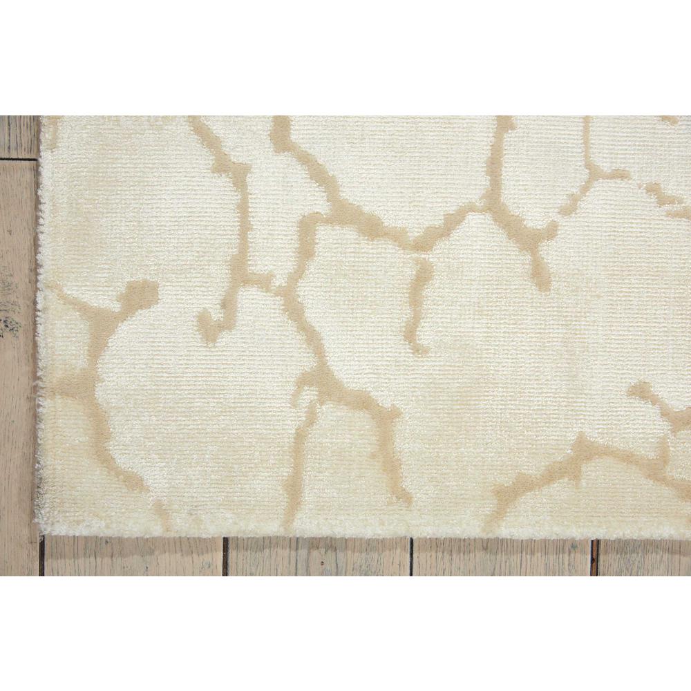 Luminance Area Rug, Cream, 3'5" x 5'5". Picture 3