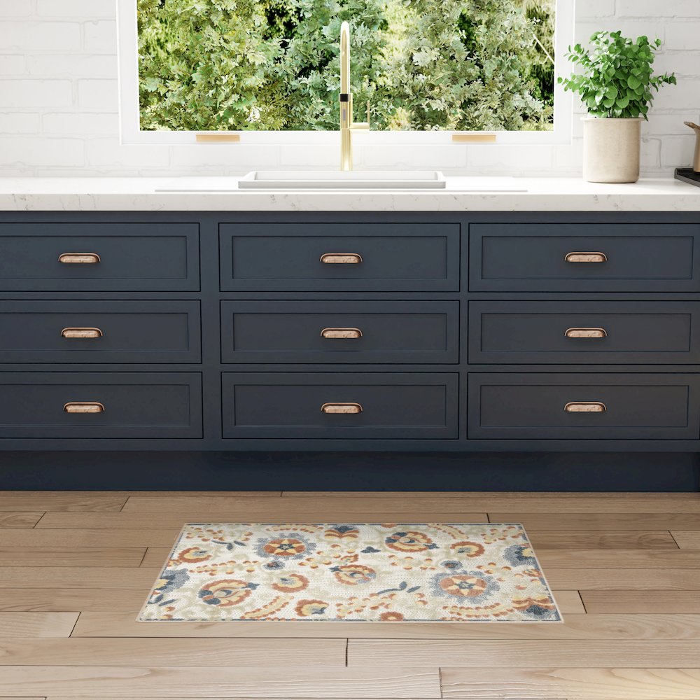 Nourison Home Aloha Area Rug. Picture 2