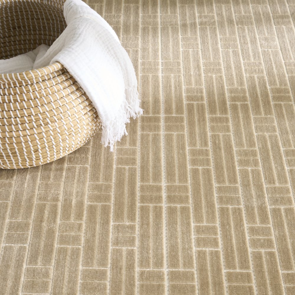 Nourison Home Washable Charm Area Rug. Picture 8