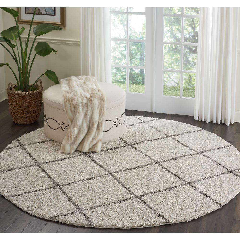 Brisbane Area Rug, Cream, 8'2" x ROUND. Picture 2
