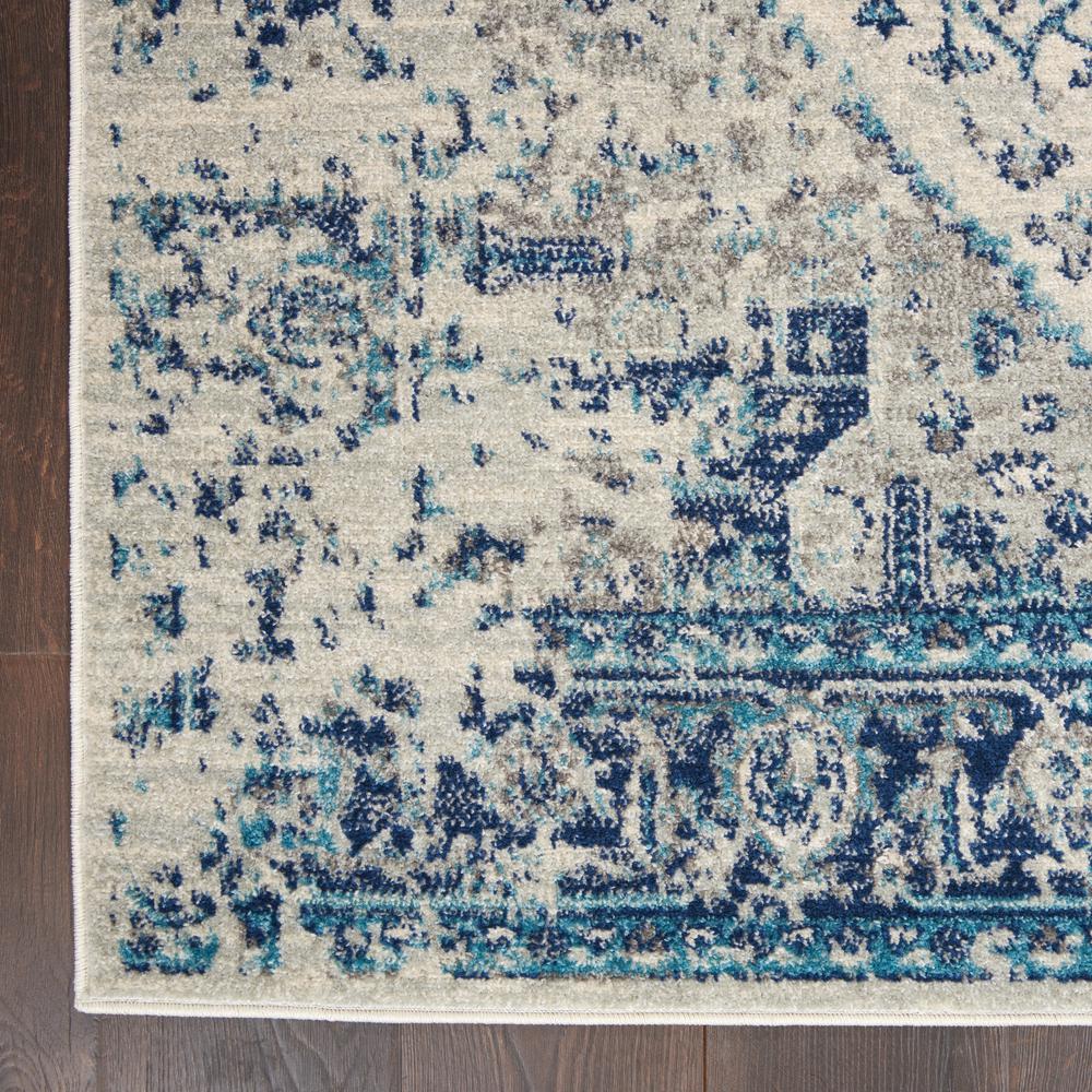 Vintage Rectangle Area Rug, 5' x 7'. Picture 5