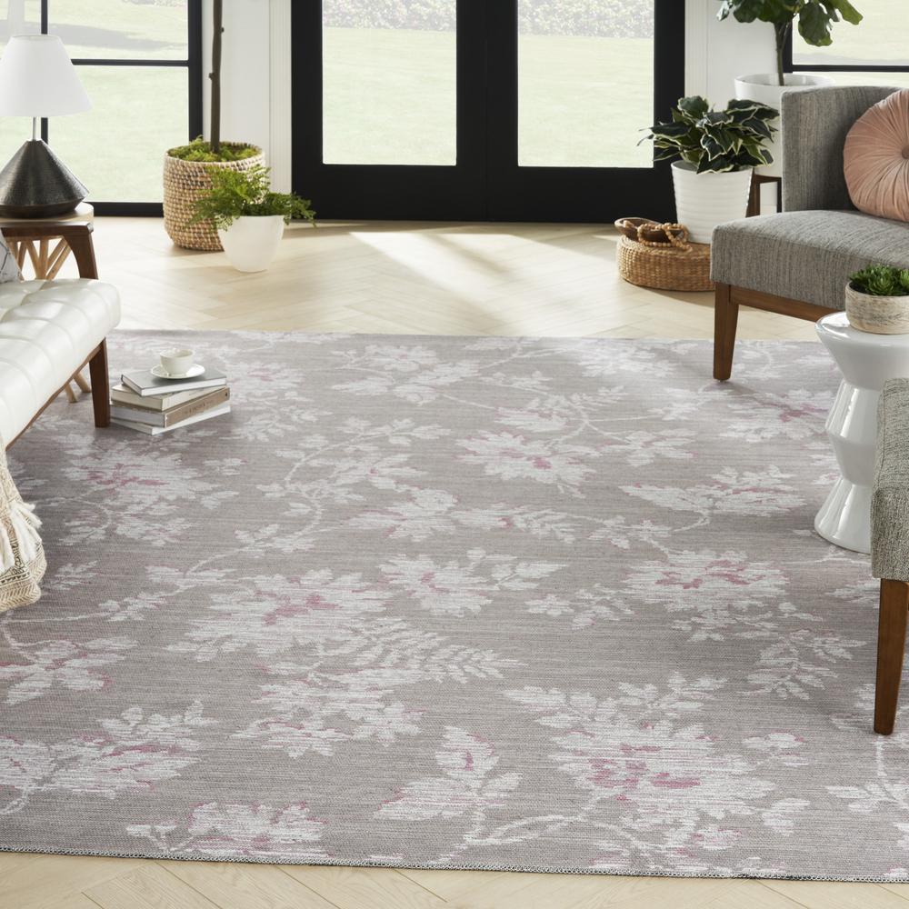 Waverly Washables Collection 7'10 x 9'10 Natural Area Rug. Picture 2