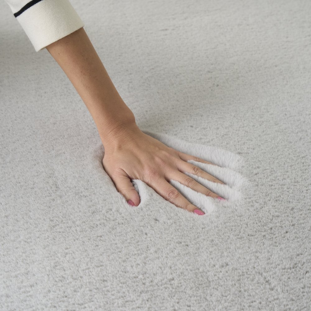 Nourison Home Soft Plush Rabbit Fur Area Rug. Picture 10