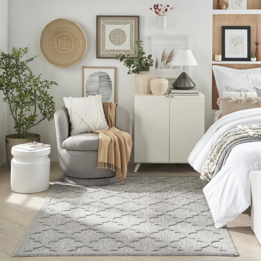 Nourison Home Easy Care Area Rug. Picture 11
