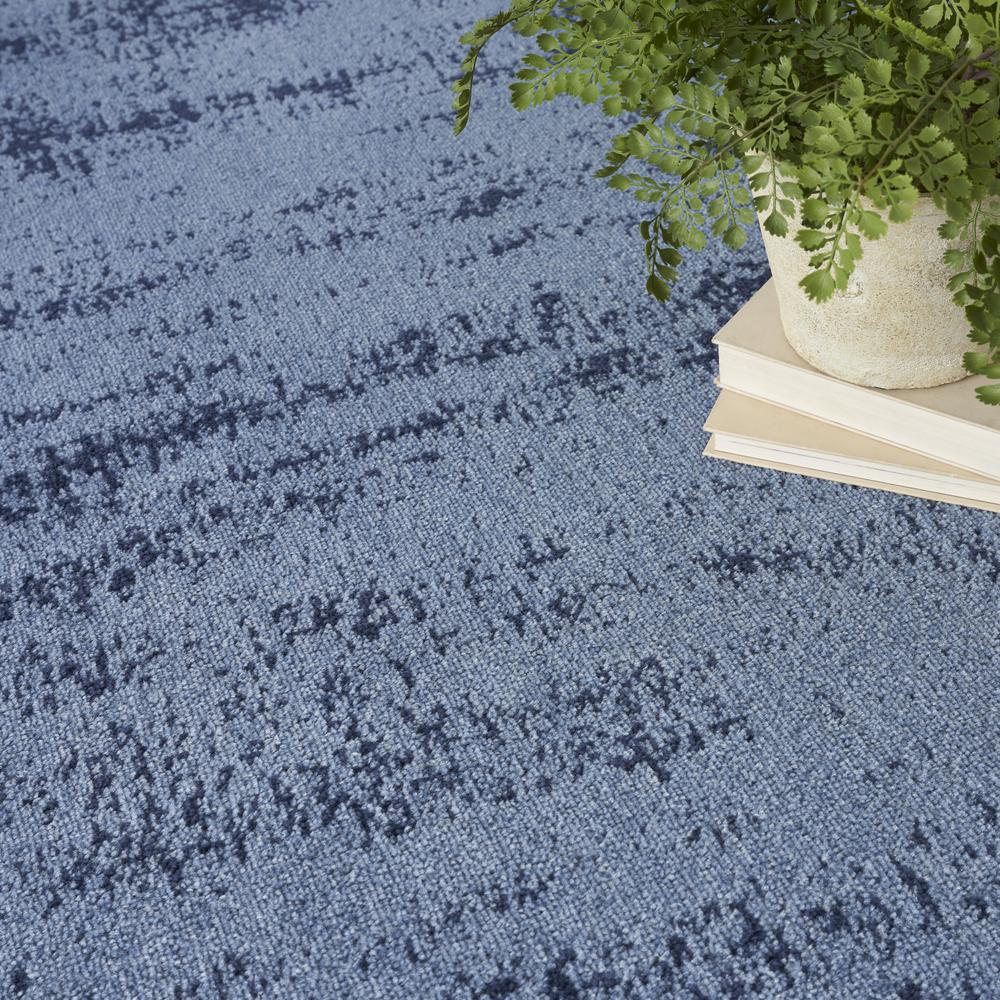 Modern Rectangle Area Rug, 4' x 6'. Picture 8