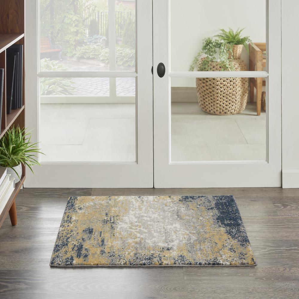 Modern Rectangle Area Rug, 2' x 3'. Picture 2