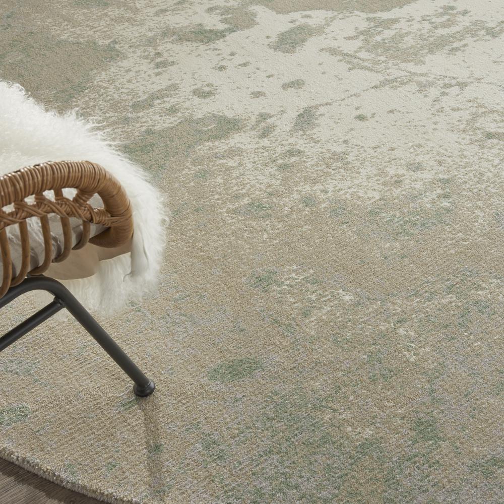 Modern Round Area Rug, 8' x Round. Picture 9
