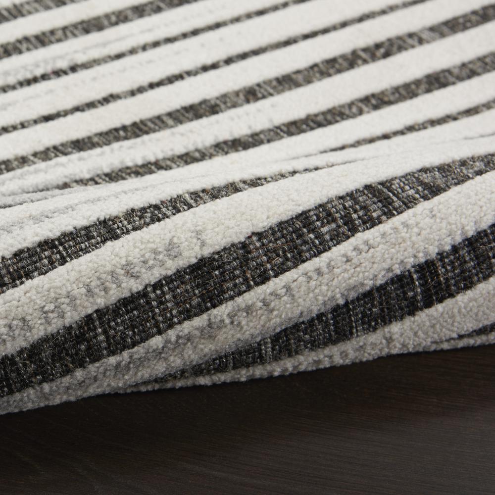 CLA01 Calobra Dark Grey Area Rug- 4' x 6'. Picture 7