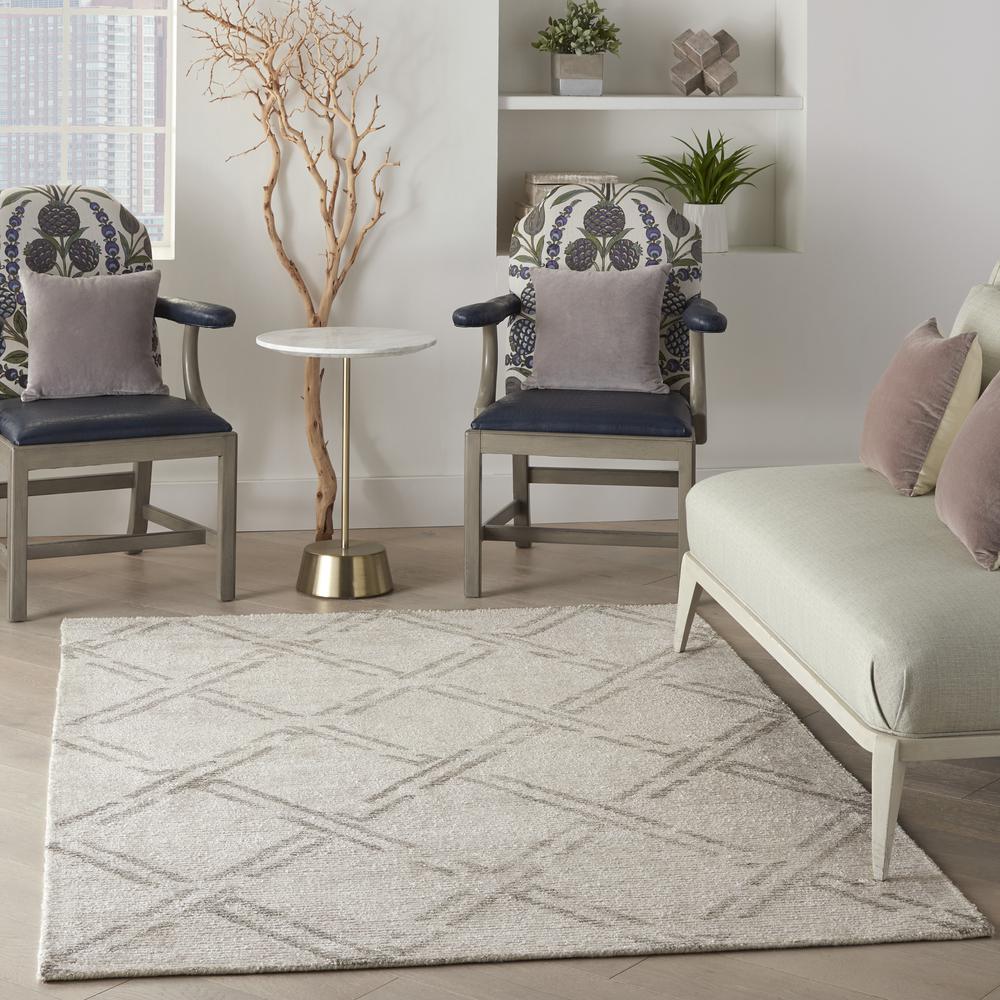 Nourison Venosa Area Rug, Ivory/Grey, 3'9" x 5'9", VSN01. Picture 9