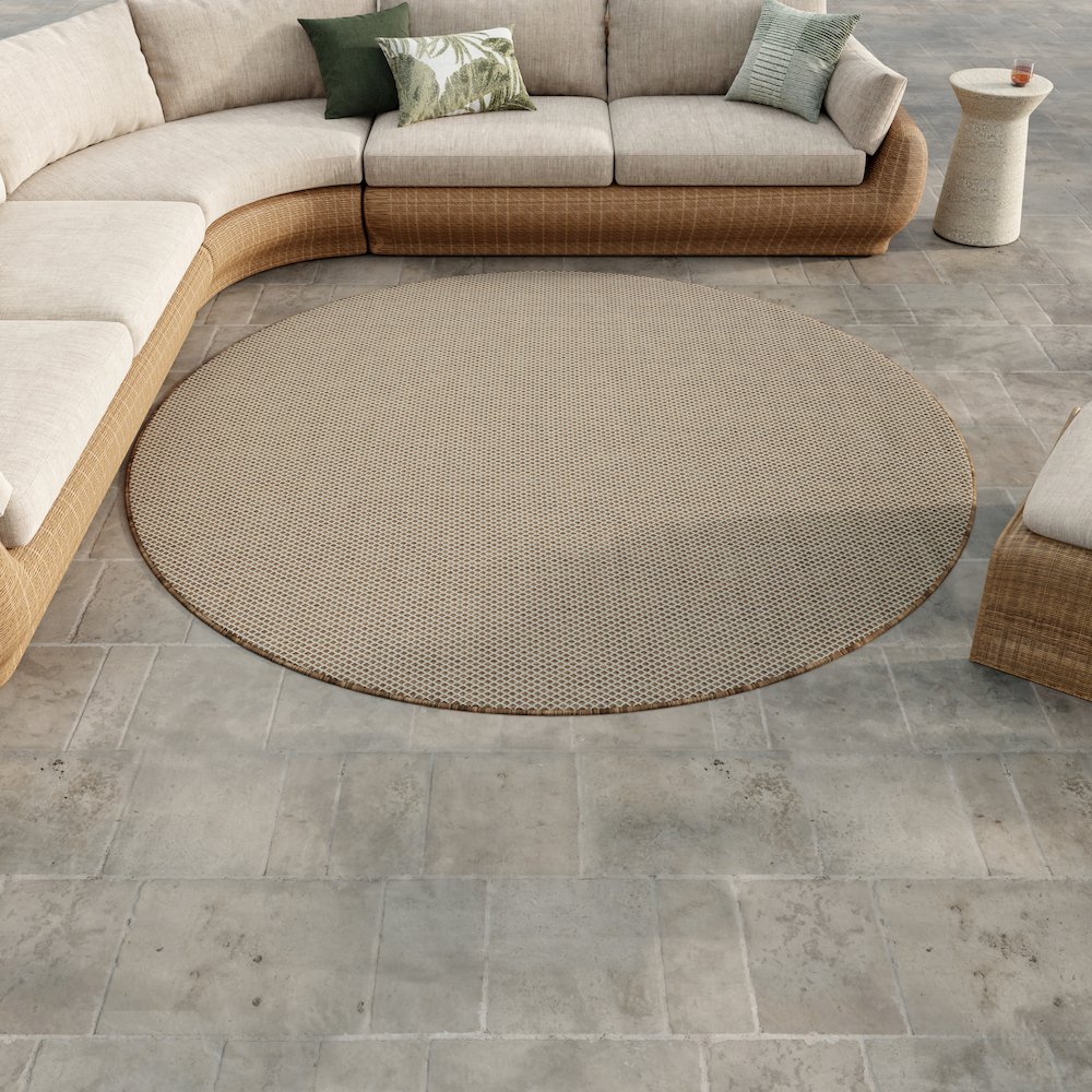 Nourison Home Courtyard Area Rug. Picture 9