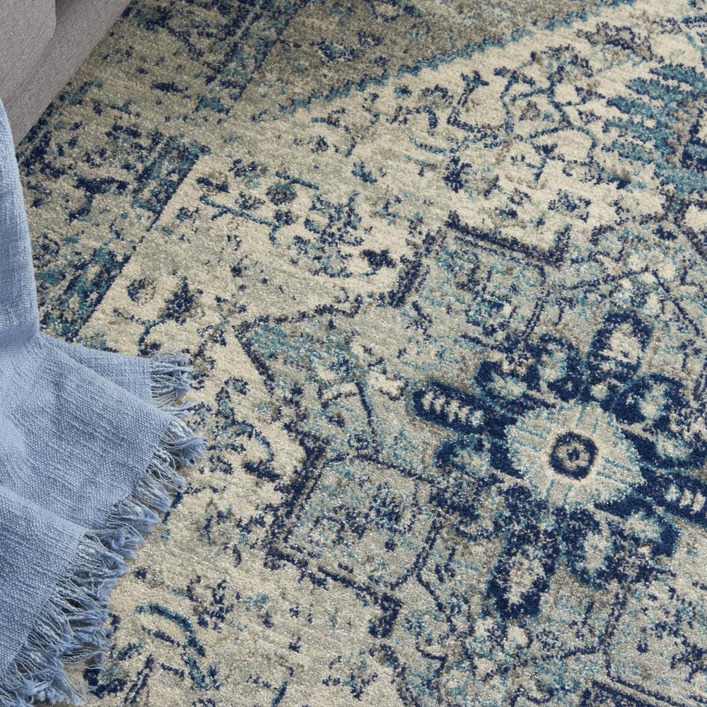 Vintage Rectangle Area Rug, 5' x 7'. Picture 9