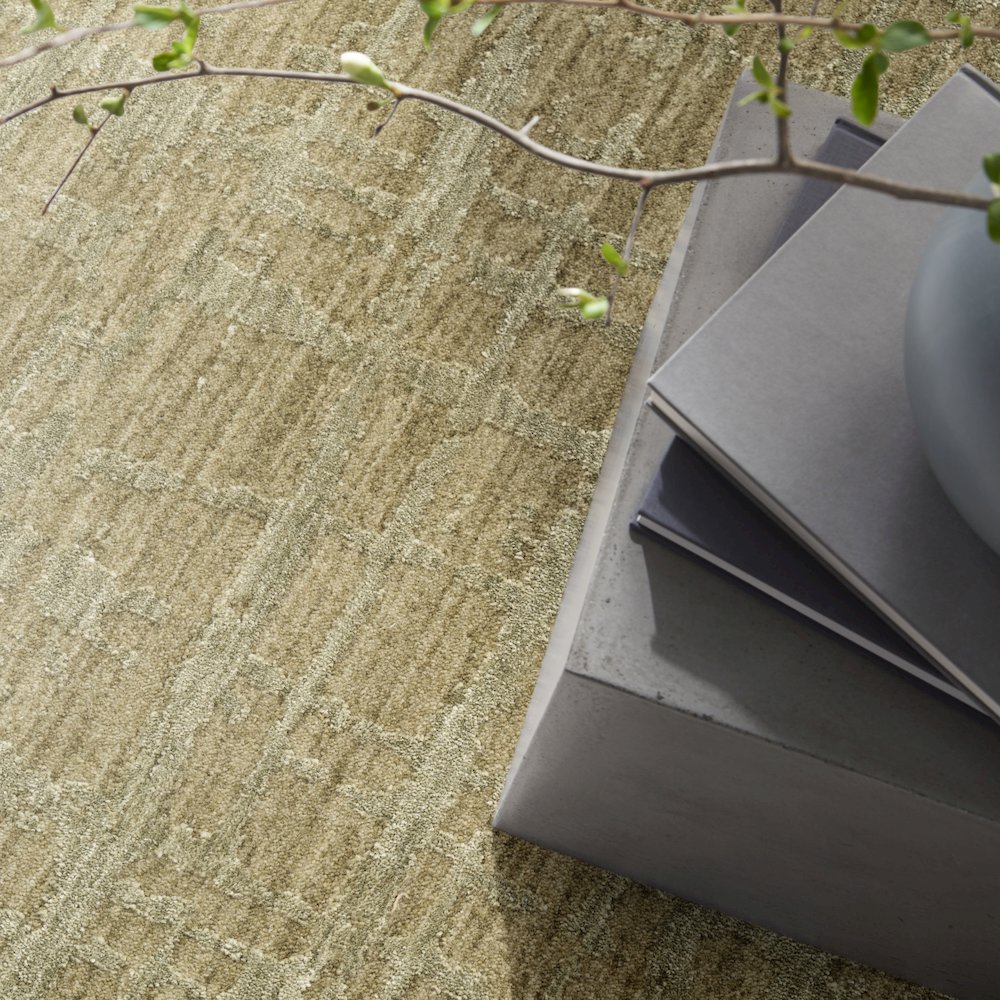 Latitude Area Rug, Green, 5' x 8'. Picture 7