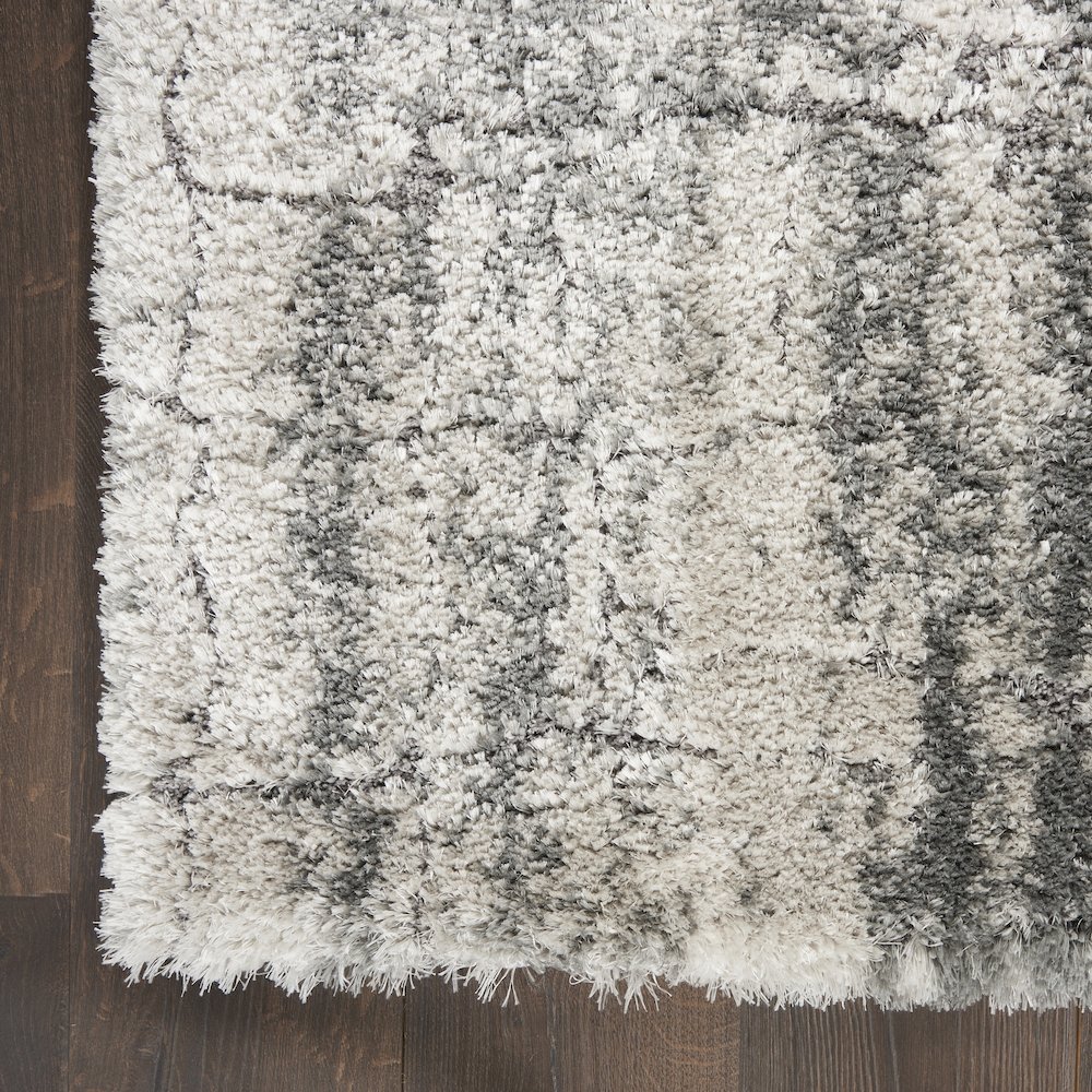 Nourison Home Luxurious Shag Area Rug. Picture 4