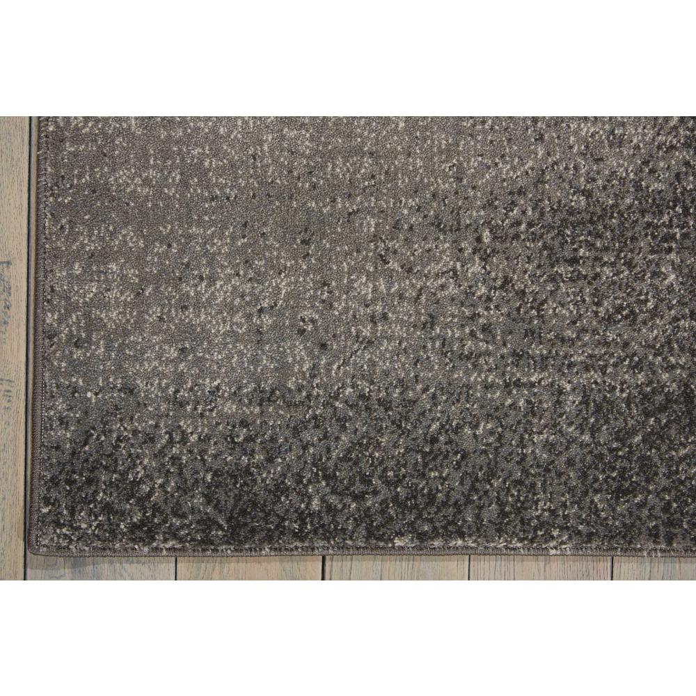 Modern Rectangle Area Rug, 4' x 6'. Picture 3