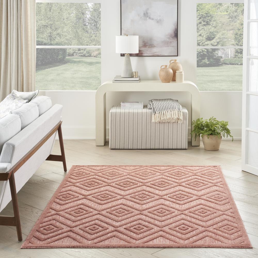 Modern Rectangle Area Rug, 6' x 9'. Picture 11
