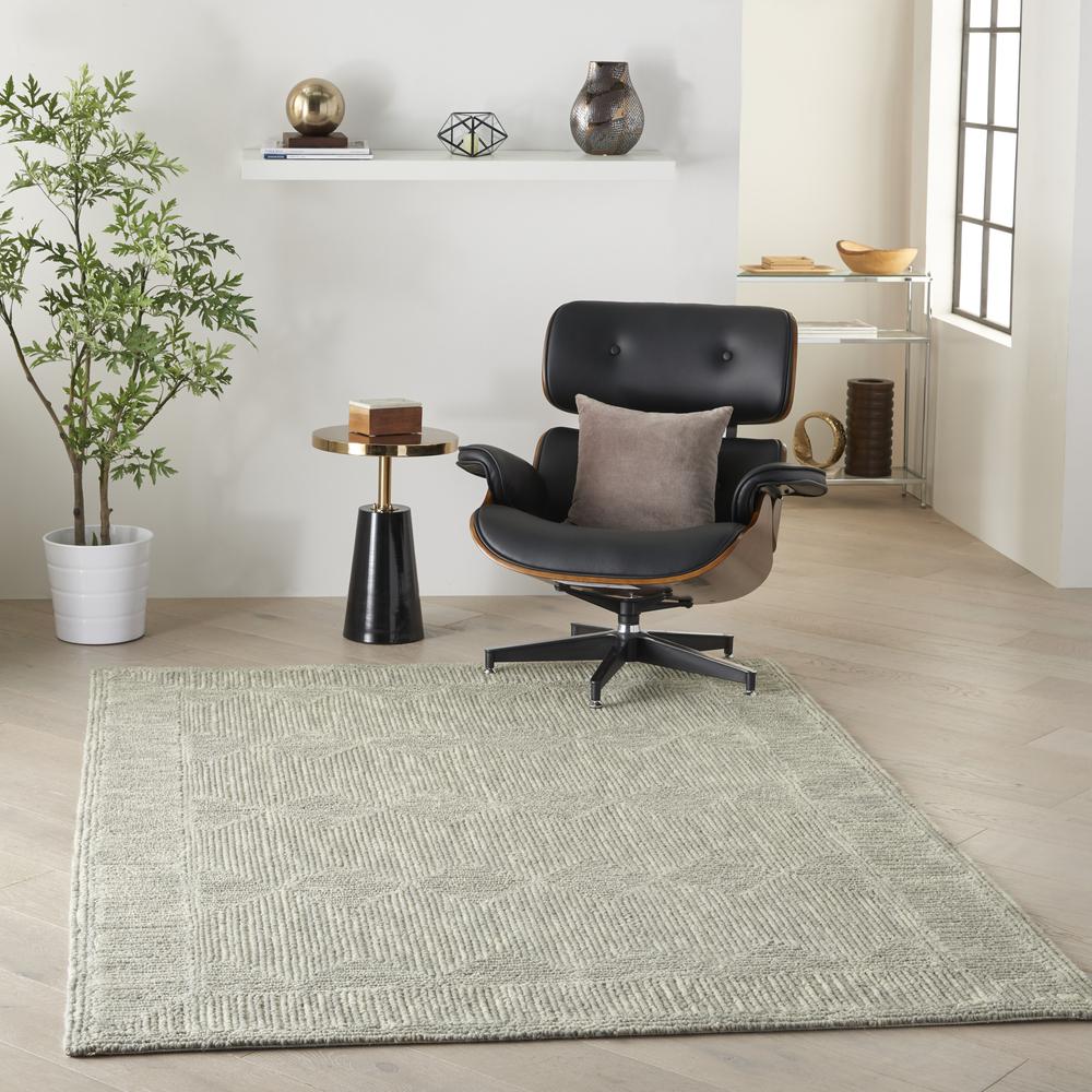 Modern Rectangle Area Rug, 5' x 7'. Picture 10