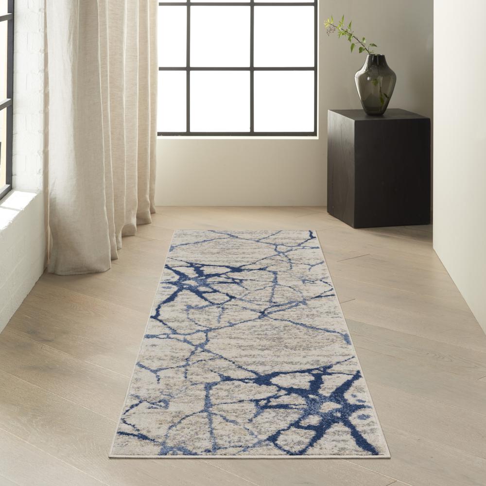 Modern Runner Area Rug, 7' Runner. Picture 3