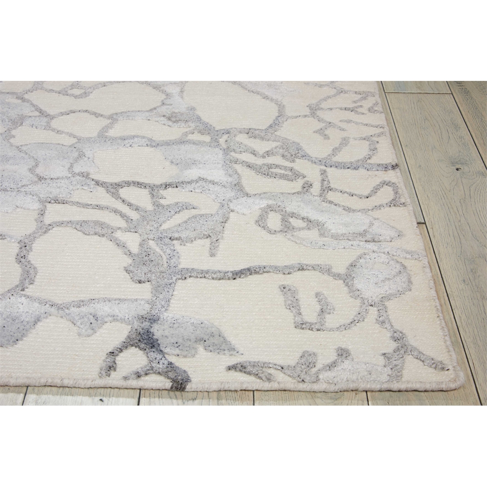 Divine Ivory Area Rug. Picture 3