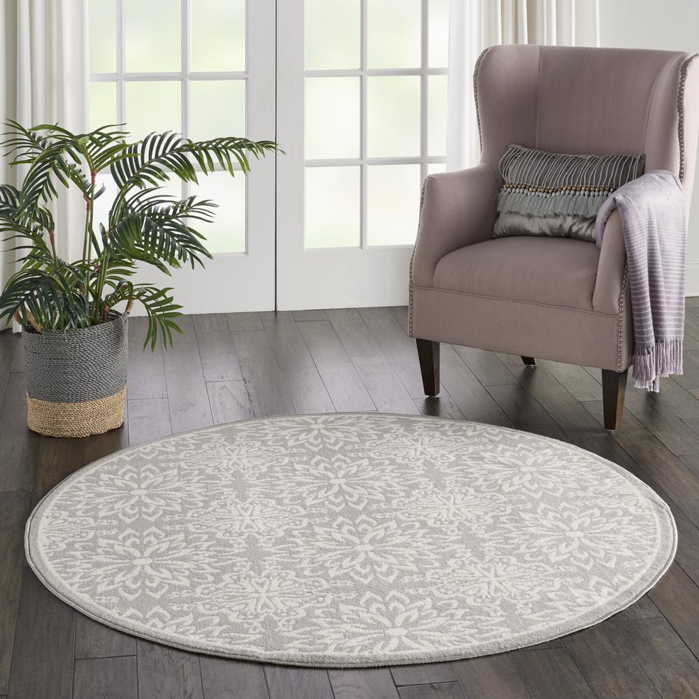 Farmhouse Round Area Rug, 5' x Round. Picture 9