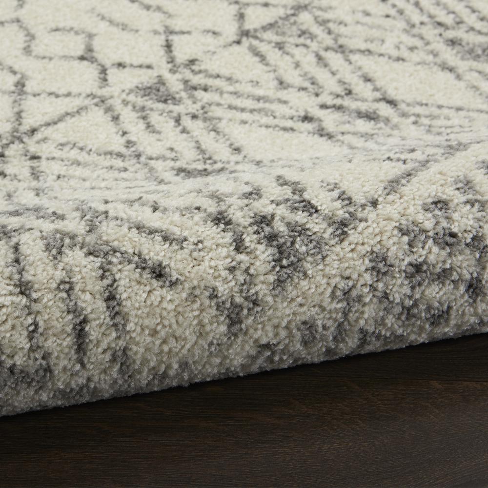 Bohemian Rectangle Area Rug, 5' x 7'. Picture 8