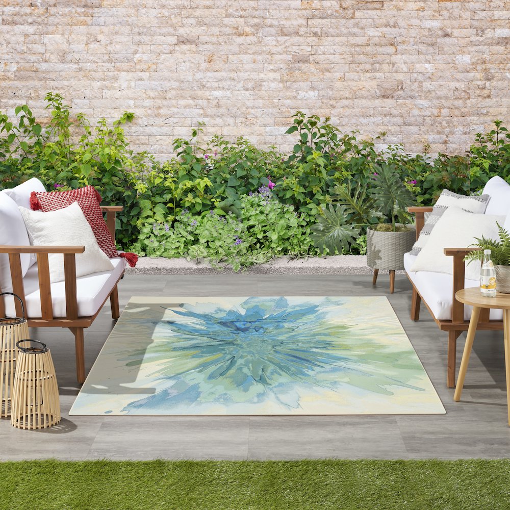 Nourison Home Color Splash Area Rug. Picture 2