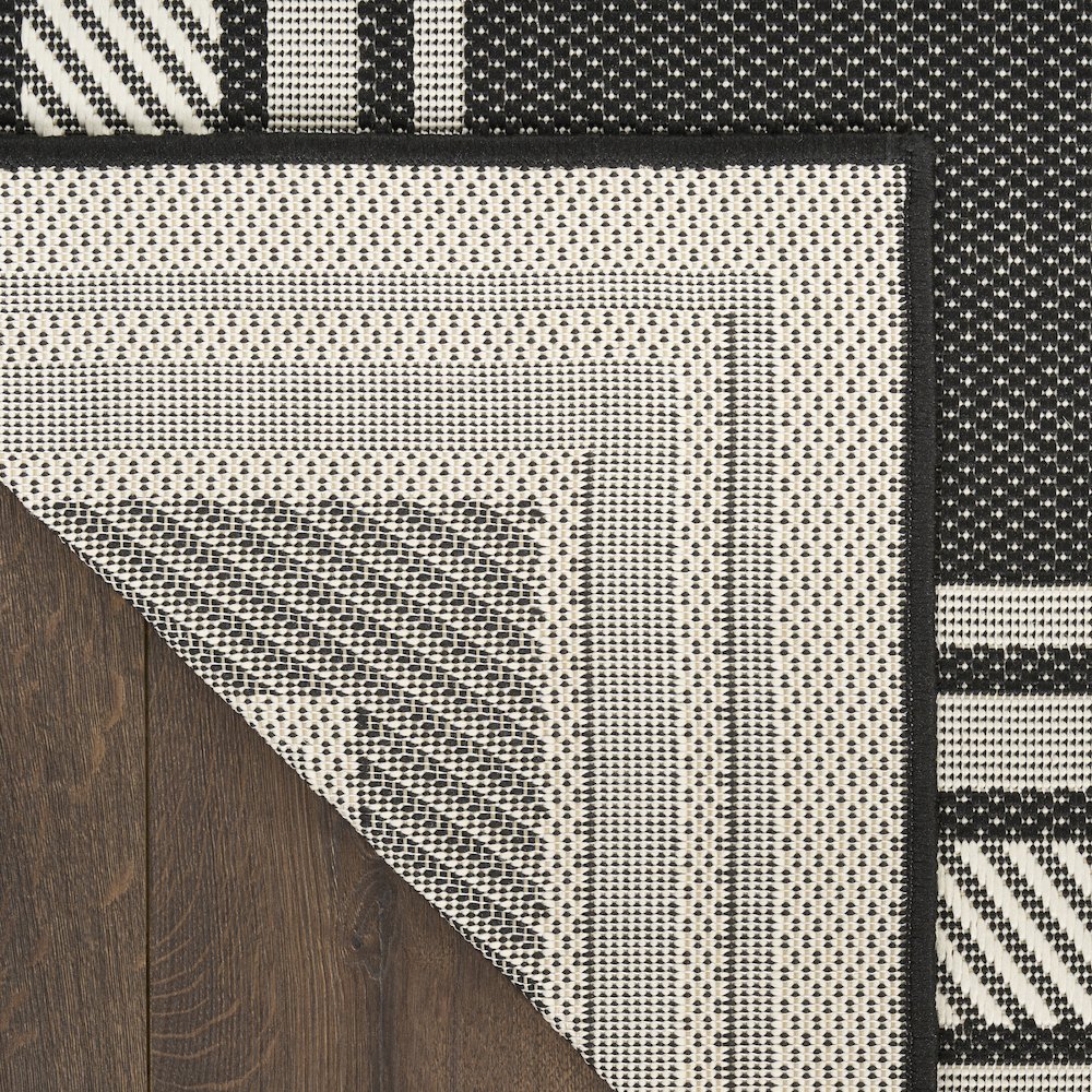 Nourison Home Horizon Indoor/Outdoor Area Rug. Picture 3
