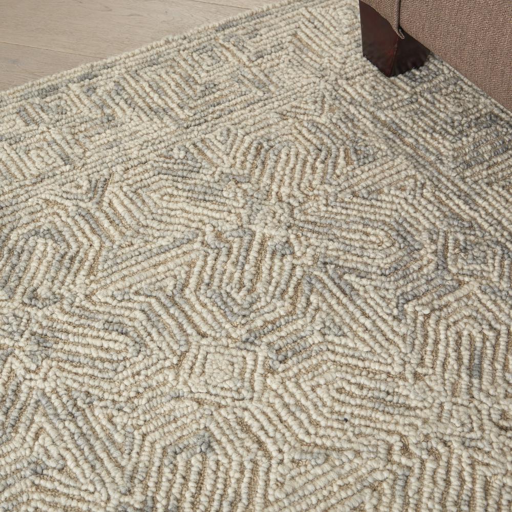 Modern Rectangle Area Rug, 5' x 7'. Picture 8
