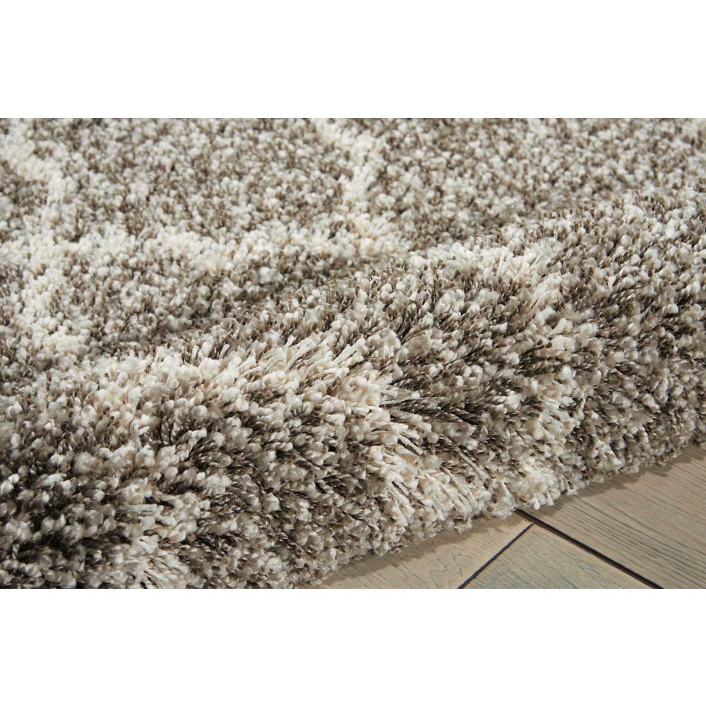 Amore Area Rug, Stone, 7'10" x ROUND. Picture 4