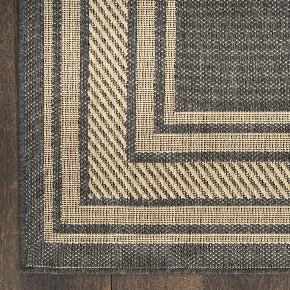 Nourison Home Horizon Indoor/Outdoor Area Rug. Picture 4