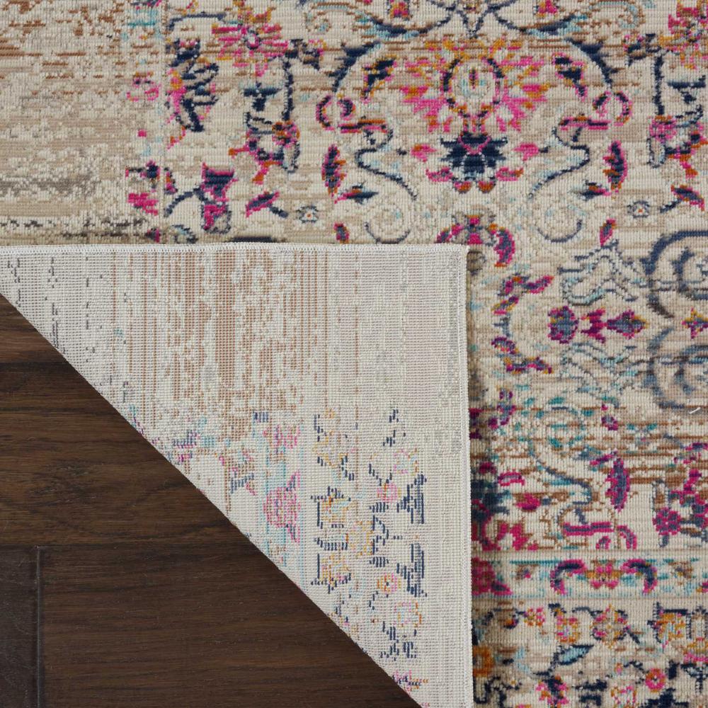 Vintage Rectangle Area Rug, 2' x 4'. Picture 3