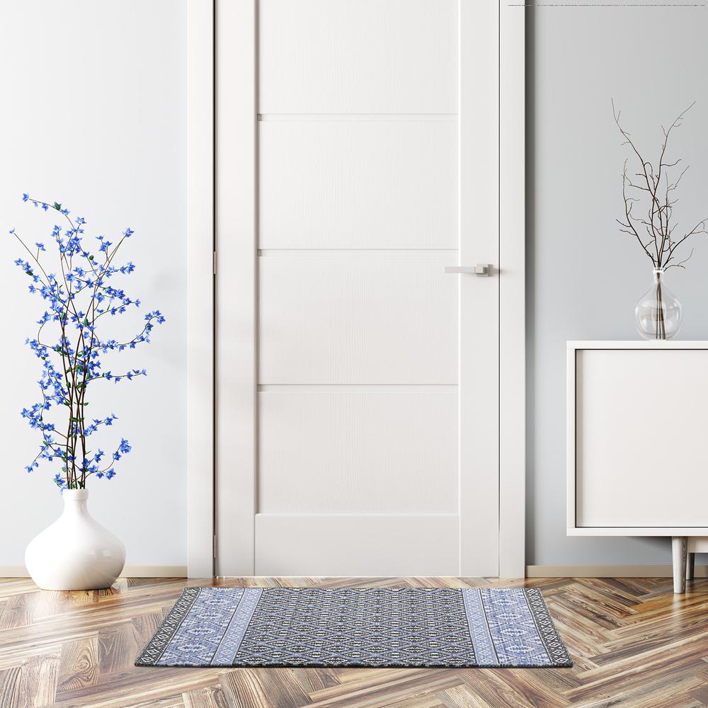 DAR05 Darien Blue Area Rug- 2'3" x 3'9". Picture 2