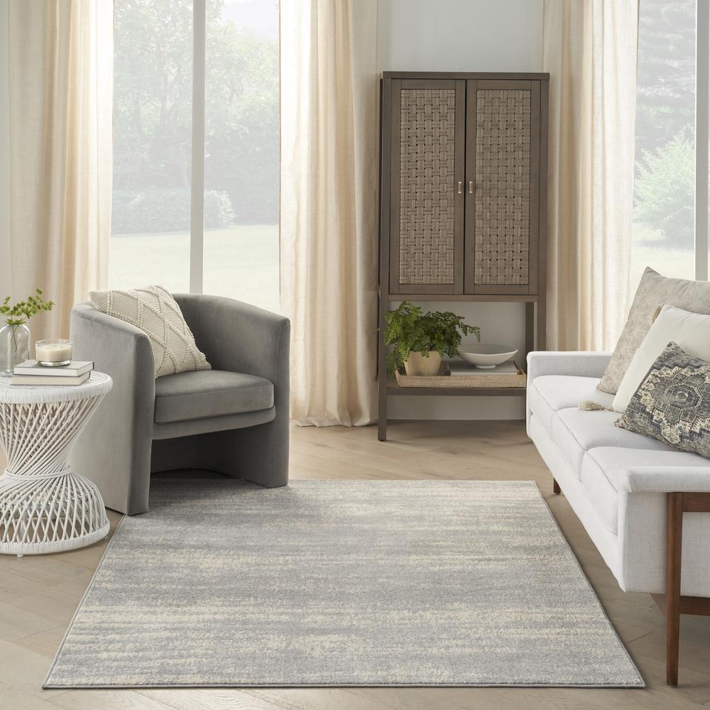 Modern Rectangle Area Rug, 4' x 6'. Picture 9